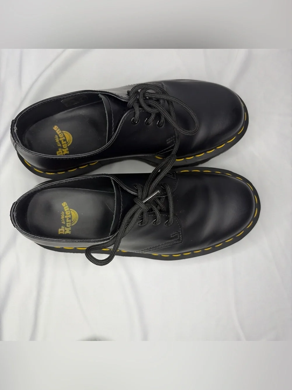 Dr. Martens 21084 Black Lug Sole Shoe